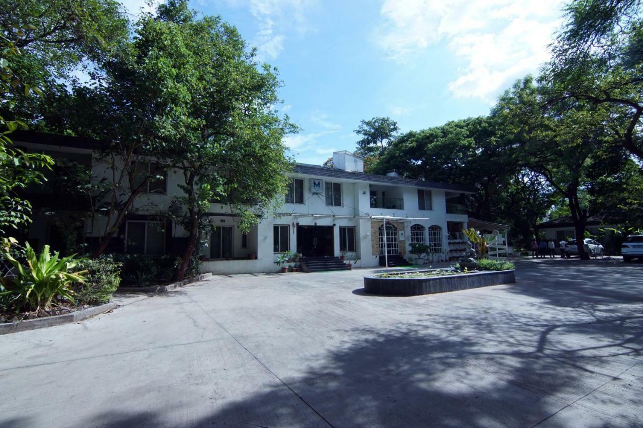 Mint Koregaon Park Next To Osho Ashram Pune Exteriör bild