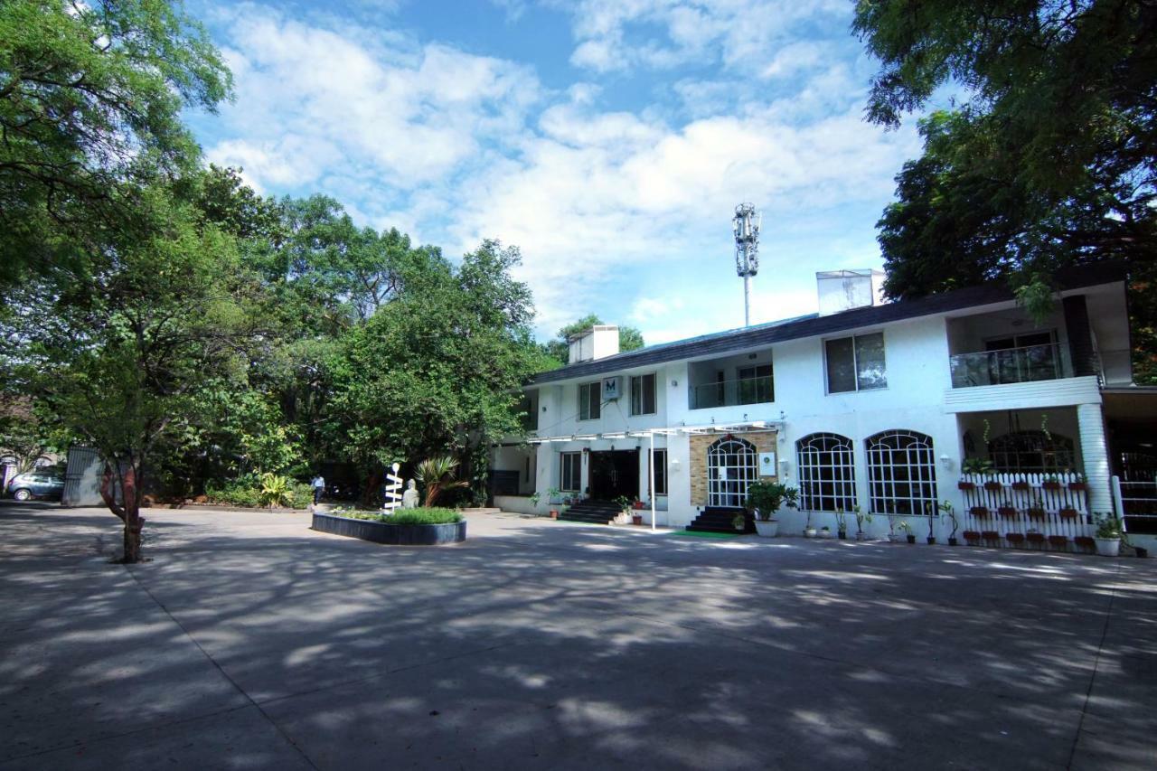 Mint Koregaon Park Next To Osho Ashram Pune Exteriör bild