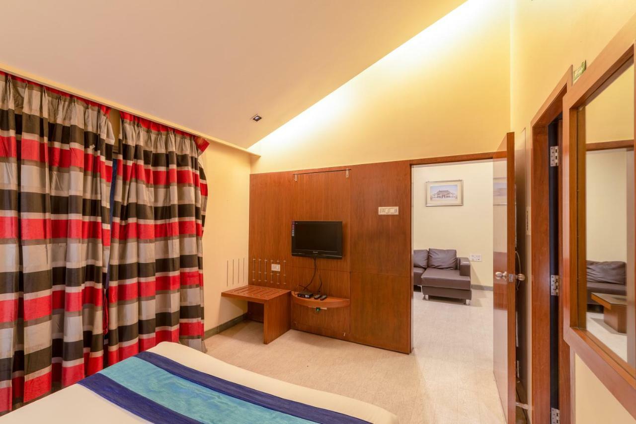 Mint Koregaon Park Next To Osho Ashram Pune Exteriör bild