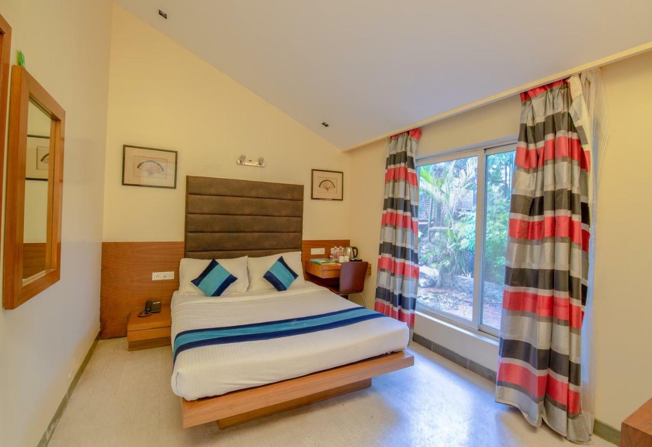Mint Koregaon Park Next To Osho Ashram Pune Exteriör bild