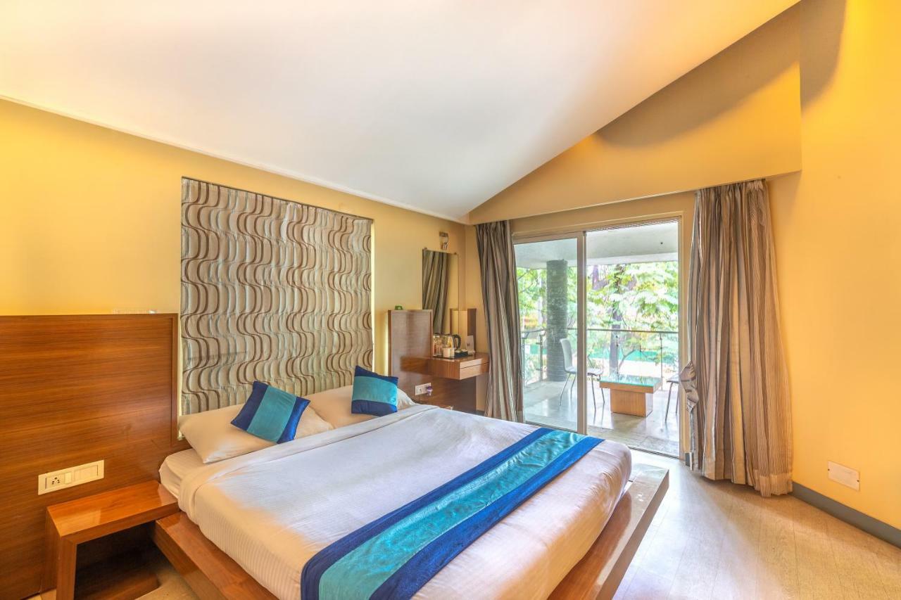 Mint Koregaon Park Next To Osho Ashram Pune Exteriör bild